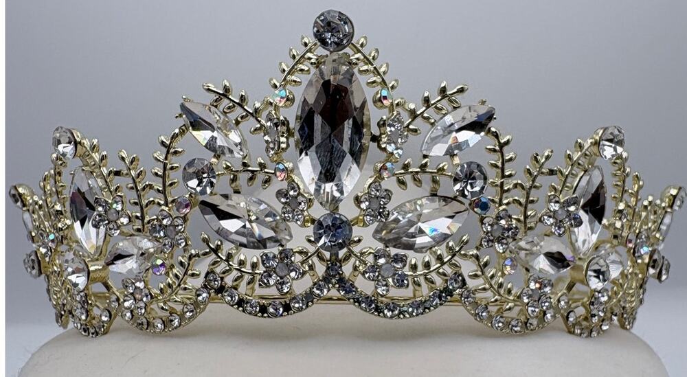 Crown/Tiara Goldtone with Beautiful Rhinestone Details